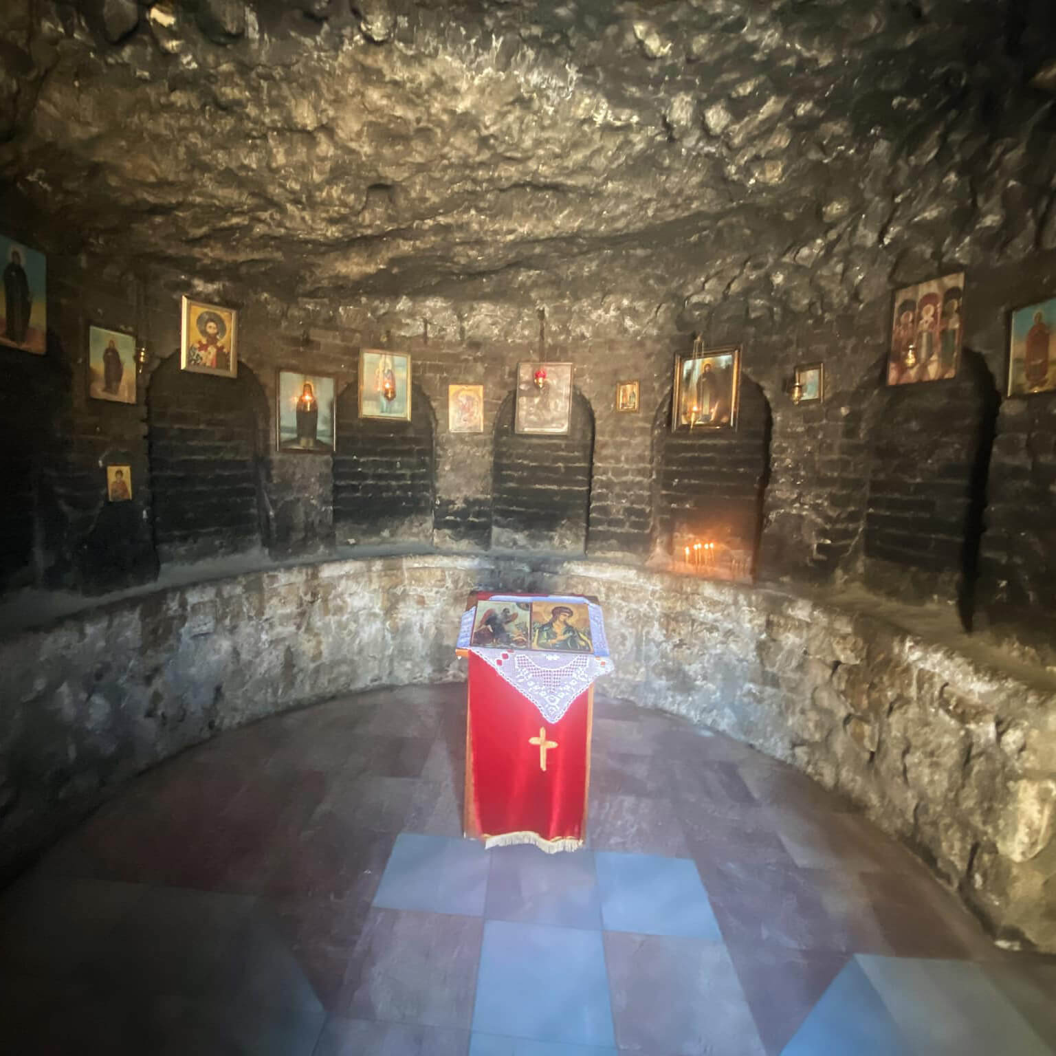  sacredtravel Europe Serbia Belgrade The Chapel of Saint Petka