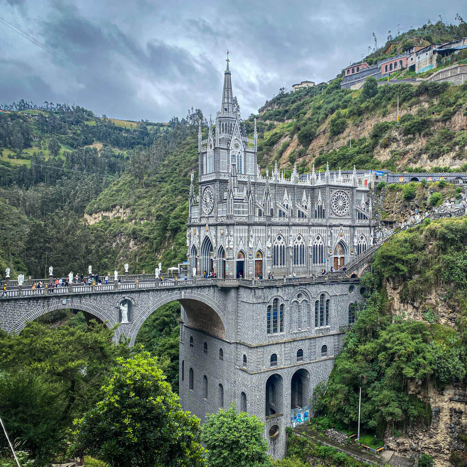  sacredtravel South_America Colombia Ipiales Sanctuary of Las Lajas